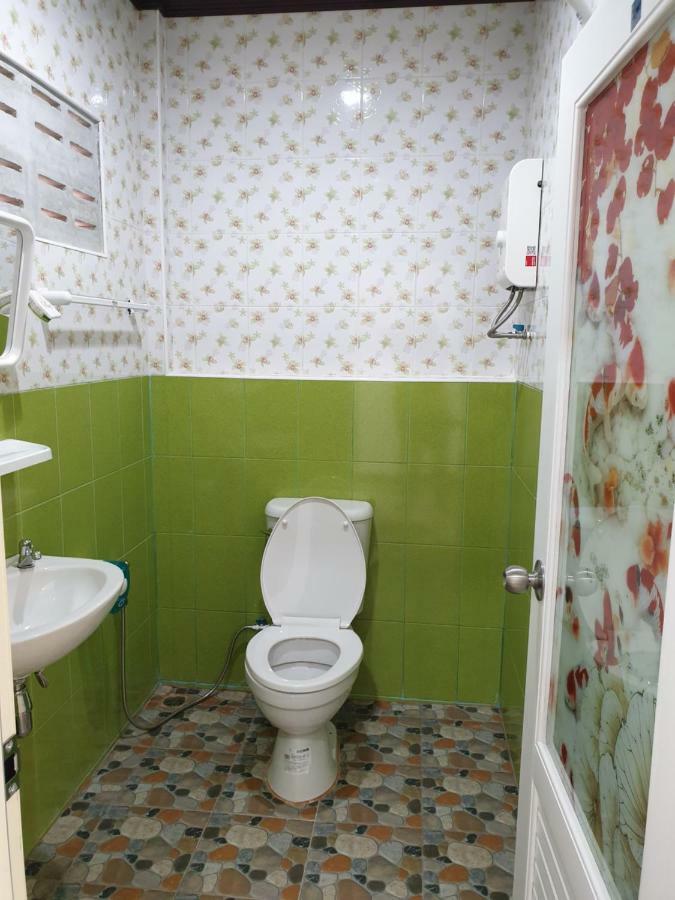 Rung Inn Homestay Ранонг Экстерьер фото