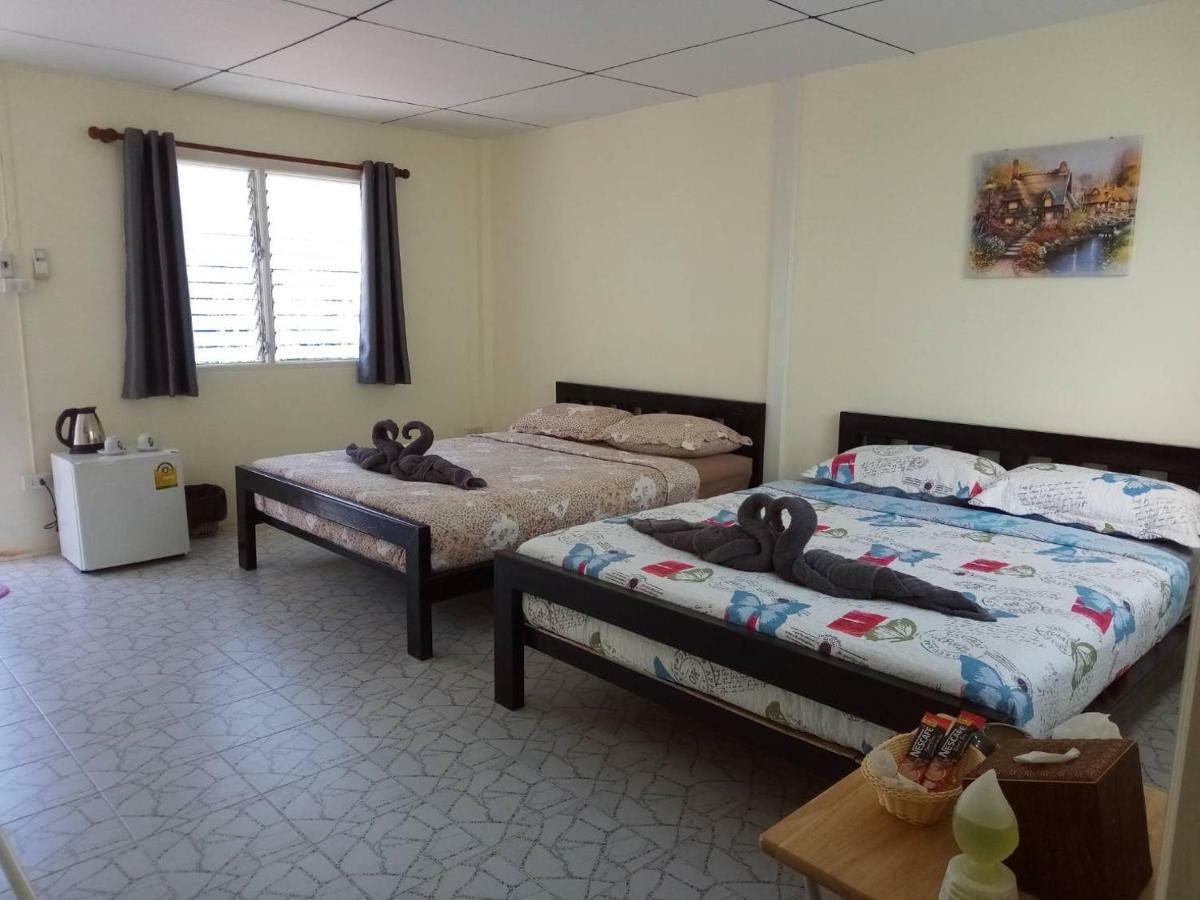 Rung Inn Homestay Ранонг Экстерьер фото