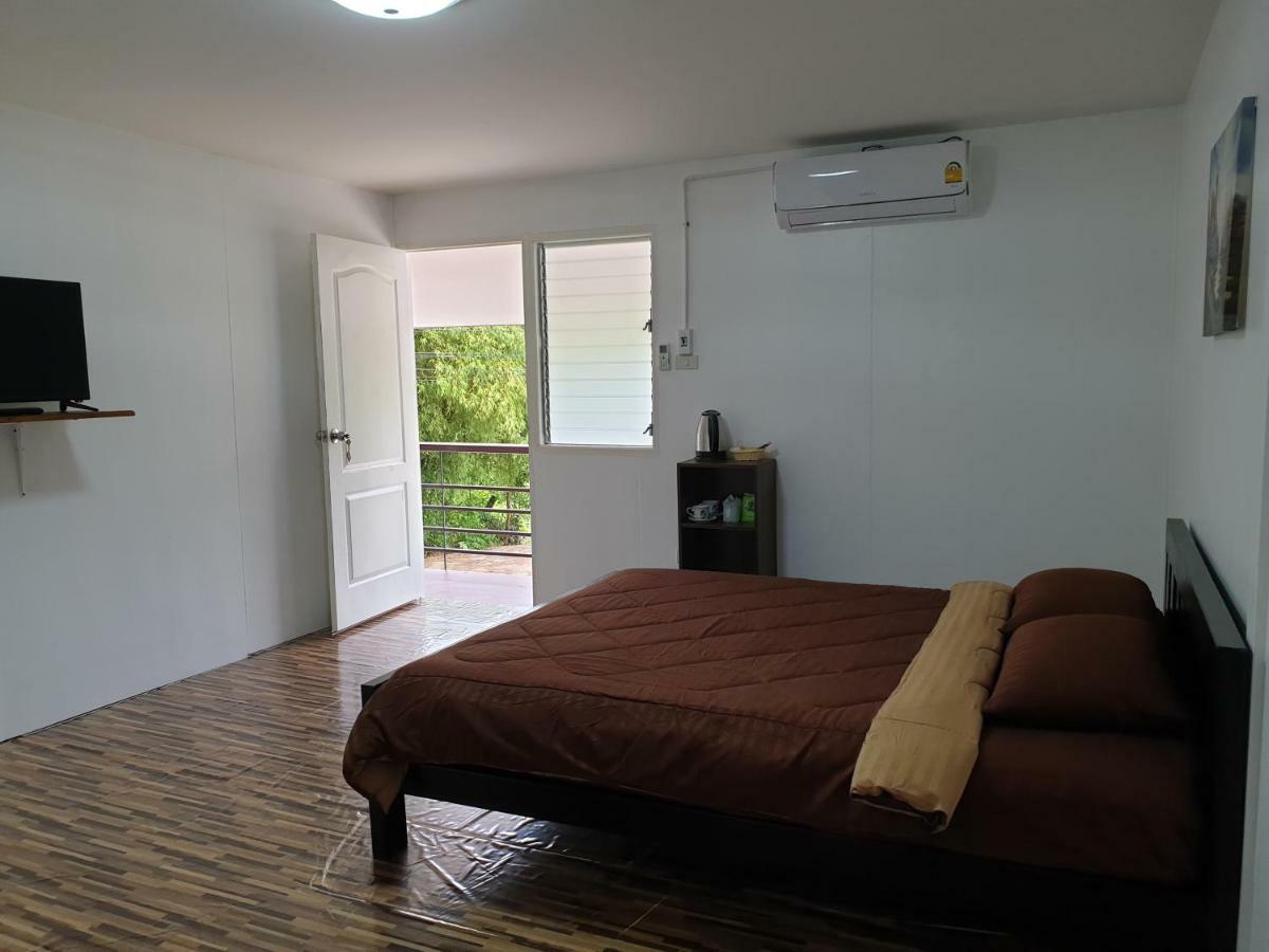 Rung Inn Homestay Ранонг Экстерьер фото
